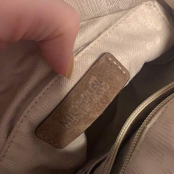 Michael Kors brown suede Crossbody fringe bag w/ dust bag - Picture 8 of 13